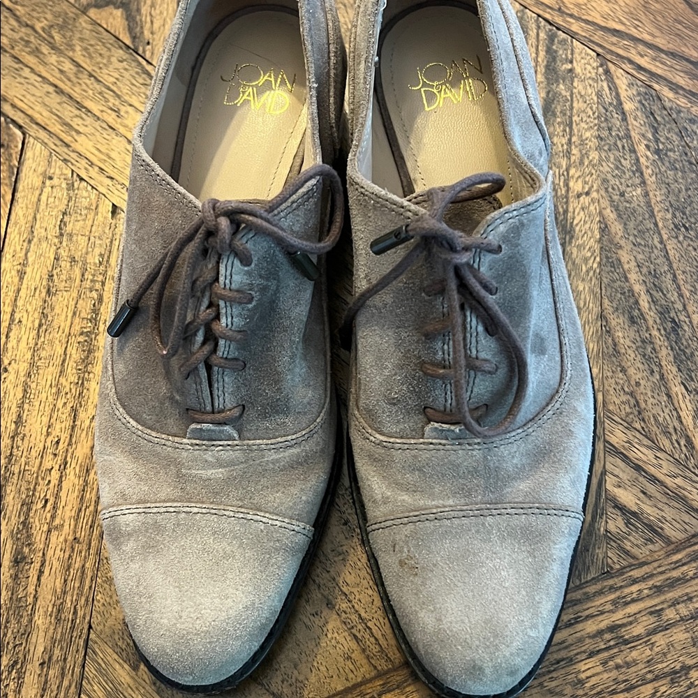 Joan & David Suede Lace-Up Oxfords with a Stacked Heel, Light tan color, Size 7M